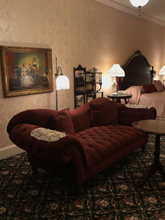1896 House Country Inn - Barnside Inn Williamstown Bagian luar foto